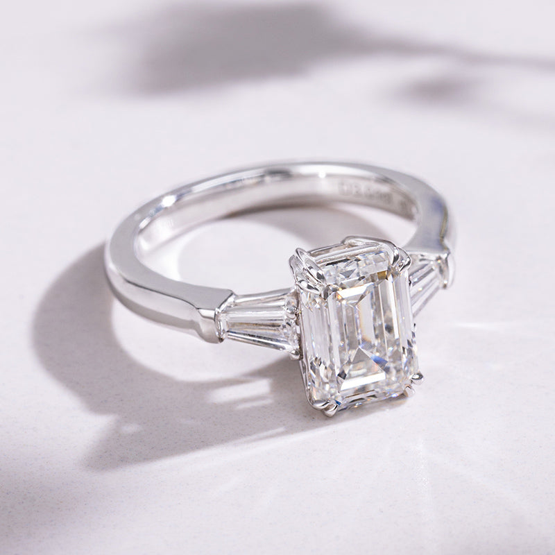 Luminous Grace Emerald Ring (3.01 ct. emerald cut)