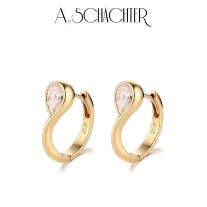 Infinity Pear Hoop Earrings（1.075 ct. a pair Pear cut)