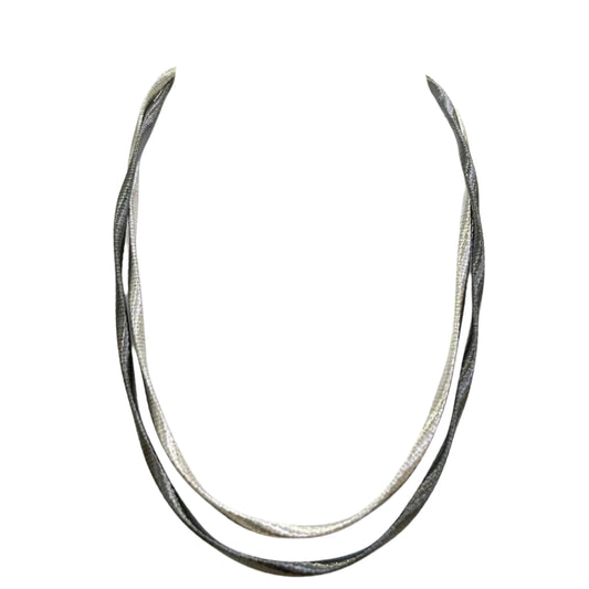 Noir & Lumière Luna Twist Necklace