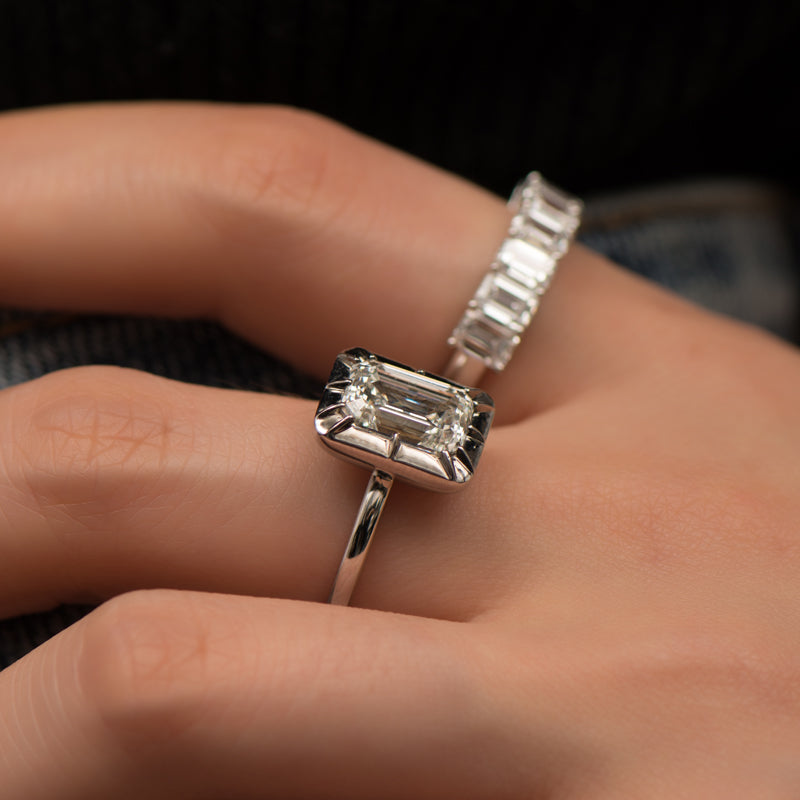 Schattenring (3,05 ct. Smaragdschliff)