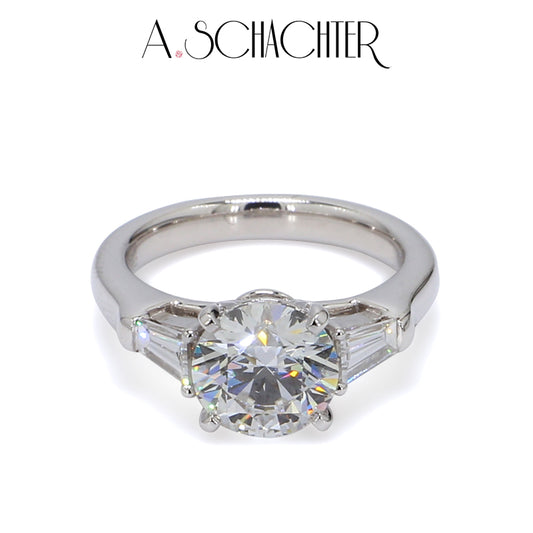 Luminous Grace Round Ring （2.01 ct. Round cut)