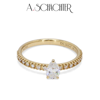 Petite Pear Diamond Ring（0.3 ct. Pear cut)