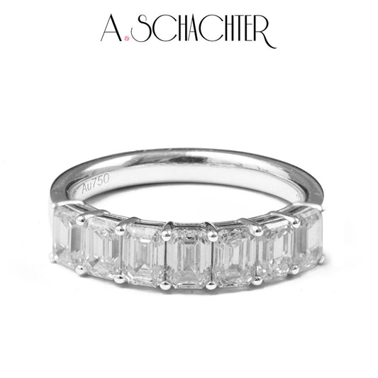 Classic Emerald Seven-Stone Diamond Band（0.2 ct*7. emerald cut)