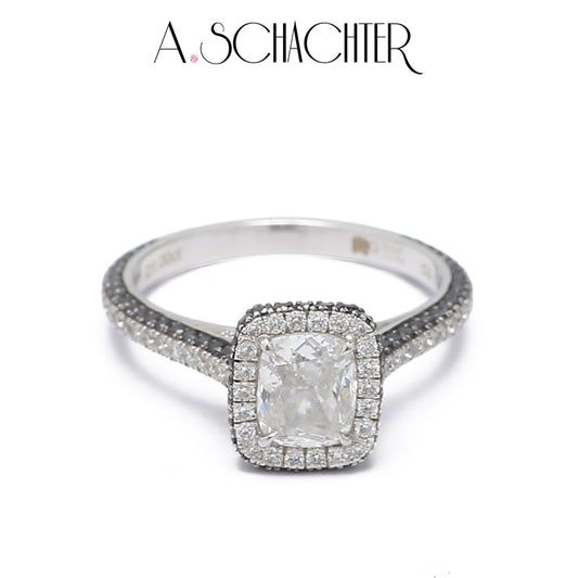 Noir & Lumière Halo Ring （1 ct. Cushion cut)